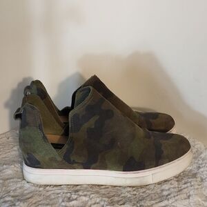 Steven by Steve Madden Camo Woman's Sneakers